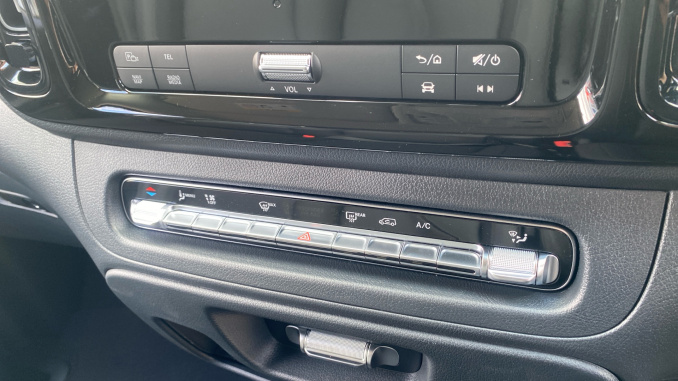 Mercedes-Benz Vito Tourer L3 Diesel Rwd 116 CDI Select 9-Seater 9G-Tronic - Image 29